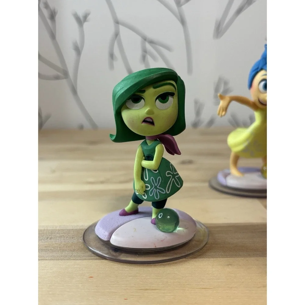 Disney Infinity 3.0 Fear, Disgust, Joy, Anger, Sadness Figures & Play Piece